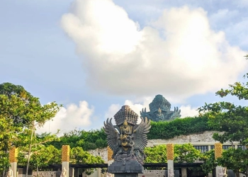 Megahnya Garuda Wisnu Kencana Cultural Park di Bali 