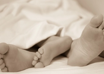 Benarkah Usai Hubungan Sex Gampang Tidur?