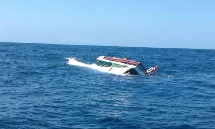 Pencarian Korban Kapal Tenggelam di Perairan Tokaka Halmahera Selatan