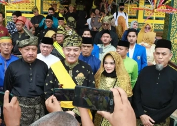 Kapolda Riau Diberikan Gelar Kehormatan Adat sebagai Datuk Wira Lela Setia Negeri