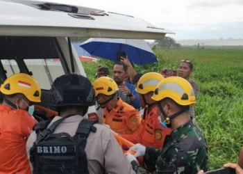 Tim SAR Gabungan  Temukan Satu Korban Insiden Hard Landing Helicopter PK-DAR di Distrik Jila Mimika