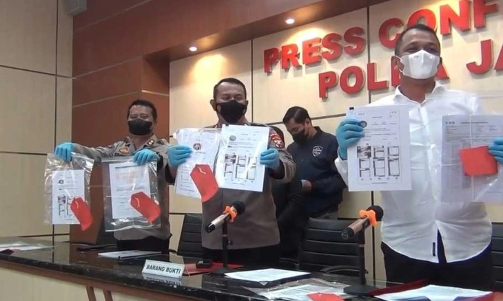 Polda Jatim Tangkap Selebgram 