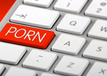 Polda Bali Amankan Seorang Youtuber Terkait Konten Pornografi dan Judi Online
