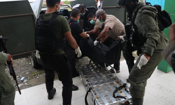 Tim Gabungan TNI-Polri Sukses Evakuasi Satu Korban Penembakan KKB di Nduga Papua