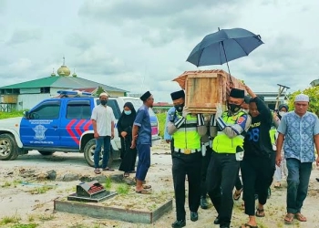 Sat Lantas Polres Kotim Berikan Pelayanan Permakaman Gratis