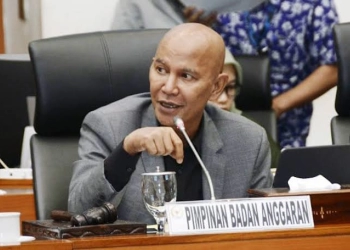 Bos Banggar DPR Ingatkan Harga Minyak Mentah 2023 Masih Mahal