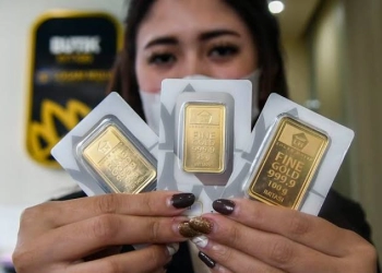 Harga Emas Antam Terus Bergerak Menuju Sejuta Per Gram