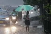 Jakarta Selatan, Barat dan Timur Hujan Ringan pada Siang Hari Ini