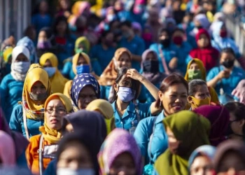 Di Balik Minggatnya Investor, Buruh Karawang Tuding Balik Pemerintah