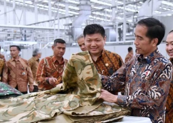 Keuangan Babak Belur, Pabrik Tekstil Asal Solo Terancam Diusir dari Bursa