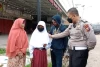 Pengamen Badut Perempuan yang Bercita-cita jadi Dokter Akhirnya Sekolah Dibiayai Anggota Polantas