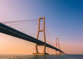 Jembatan Suramadu Yang Terkenal