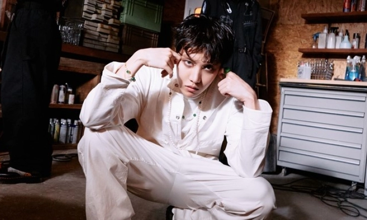 J-Hope BTS Akhirnya Resmi Rilis Single Baru 'More'