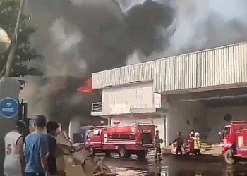 Gudang JNE Express Depok Terbakar 