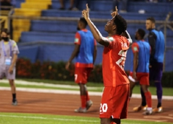 AC Milan Berburu Striker Jempolan di Musim Panas