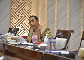 Rupiah Melemah, Pemerintah Perlu Waspadai Kenaikan Biaya Impor