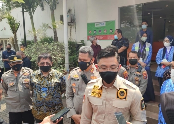 Gelar Vaksinasi Covid-19 Serentak, Wakil Gubernur Apresiasi Kapolda Banten