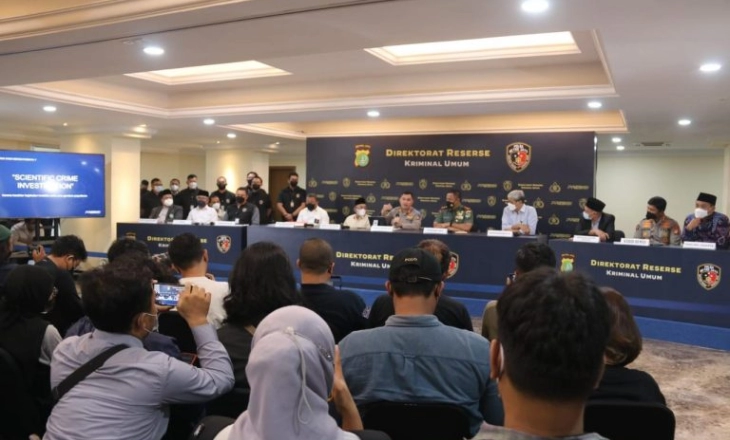 KKP Tangkap Dua Kapal Ikan Asing Berbendera Malaysia, Selamatkan Potensi Kerugian Rp19,9 Miliar