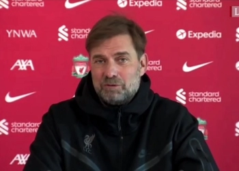 Tegas! Jurgen Klopp Enggan Datangkan Pemain yang Belum Vaksin