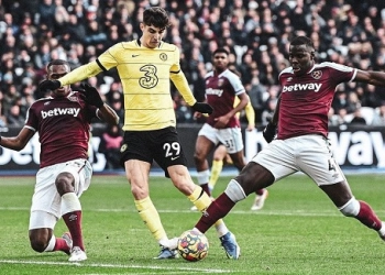 Gegara Kucing, Bek West Ham Ini Terancam Empat Tahun Bui