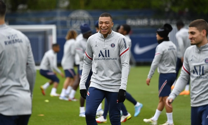 Ditawari PSG Kontrak Baru, Mbappe Tunggu Tawaran Madrid