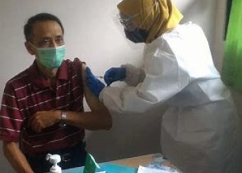 Gejala Ringan Omicron Tidak Berlaku bagi Lansia
