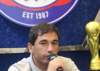 Antar Arema FC Juara Piala Presiden 2022, Eduardo Almeida Dipecat