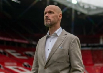 Erik Ten Hag Optimis Bawa MU Raih Trofi Liga Inggris Musim Ini