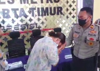 Mahasiswi yang Gigit Polisi di Jaktim Minta Maaf, Kasusnya Diselesaikan secara Restorative Justice