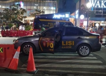 Terlalu Ramai dan Timbukan Macet, Polisi Blokade Zebra Cross Citayam Fashion Week