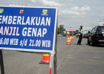 Petugas Gabungan Kota Bandung Kembali Terapkan Ganjil-genap Akhir Pekan Ini di Lima Gerbang Tol dan Dalam Kota