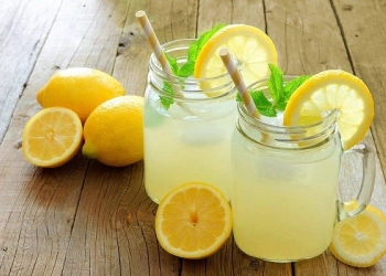 Alasan Minum Air Lemon Setiap Pagi untuk Kesehatan