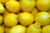 Pakaian Kesayangan Jadi Kinclong dengan Air Lemon