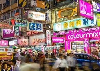 5 Kesalahan Saat Liburan ke Luar Negeri yang Bikin Kamu Boros