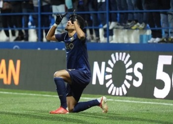 Maaf ya Spurs, Luis Diaz Gak Tertarik ke London…