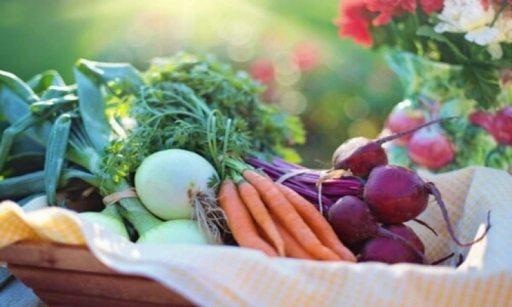 6 Jenis Sayur dan Buah yang Dapat Turunkan Kadar Asam Urat