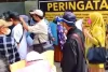 Puluhan Korban Investasi Bodong Geruduk Rumah Yusuf Mansur