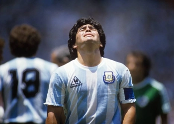 Ini Penyebab EA Menghapus Diego Maradona dari Game FIFA Mobile 22