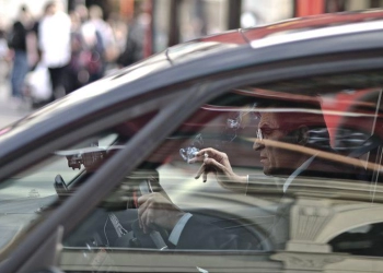 Jagalah Kebersihan Mobil agar Tidak Bau Rokok