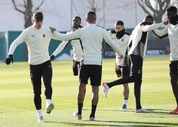 AC Milan vs Napoli : Rossoneri dan Partenopei Sama-Sama Pincang