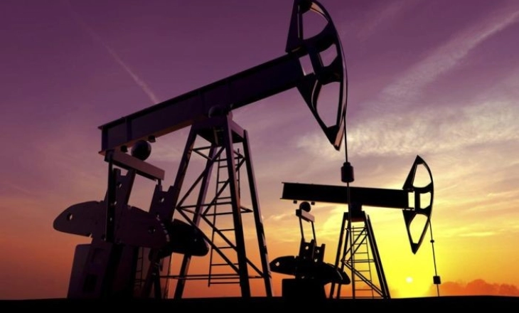 Harga Minyak Naik Setelah Arab Saudi Mengatakan OPEC Dapat Memangkas Produksi