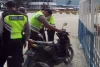 Silakan Cek di Mapolres Karawang, Satlantas  Kembalikan Puluhan Motor Hasil Curian