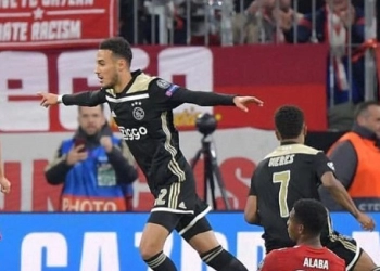 Mazroui Berniat Tinggalkan Ajax Amsterdam