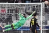 Kejar Onana, Inter Tak Takut Bersaing Dengan Barcelona