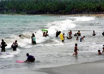 Polda Banten Imbau Wisatawan Pantai Anyer Waspada Bencana
