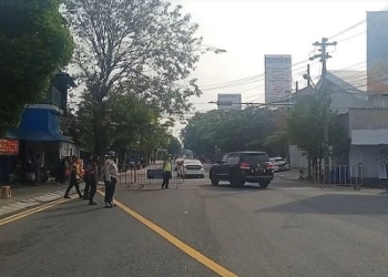 Ada Pernikahan Adik Jokowi, Jalan Letjen Suprapto Ditutup