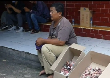 Uang Rp 100 Juta Lebih Milik Penjaga Sekolah SD Hancur Dimakan Rayap