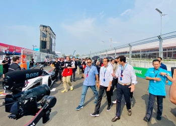 Jokowi Sambangi Formula E di Ancol, PLN dan Pertamina Ogah Jadi Sponsor