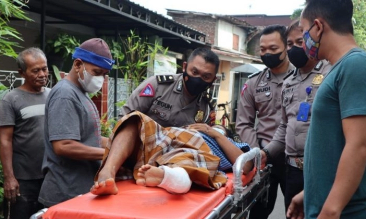 Satlantas Polres Purbalingga Berikan Pelayanan Antar-Jemput Korban Kecelakaan ke Rumah Sakit