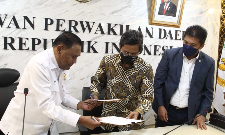 KKP Tangkap Dua Kapal Ikan Asing Berbendera Malaysia, Selamatkan Potensi Kerugian Rp19,9 Miliar
